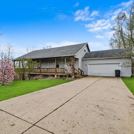 Beautiful Home In Beach Park Il Екстер'єр фото