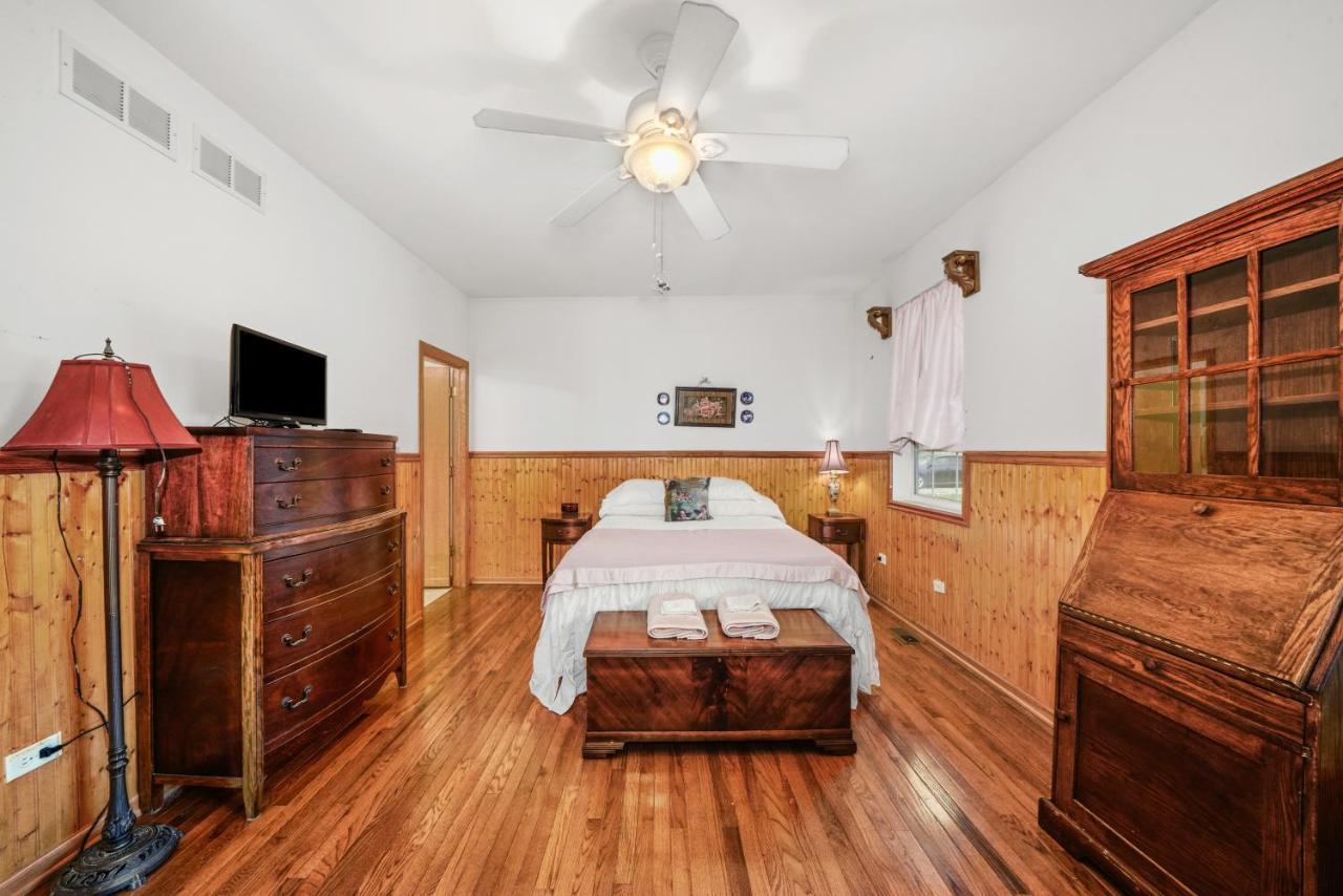 Beautiful Home In Beach Park Il Екстер'єр фото